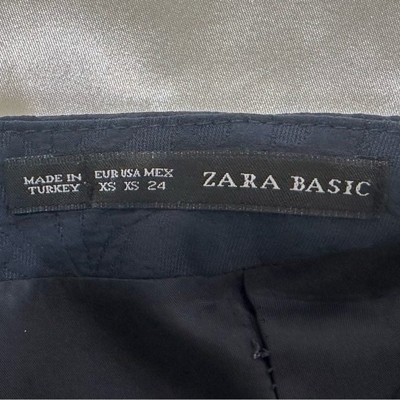 Zara Basic Jacquard Paisley Mini Skirt Navy Blue XS Chic Preppy Academia Coastal - Picture 6 of 8